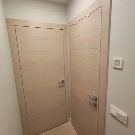 Vieta Kurioje Rasite Poilsi *