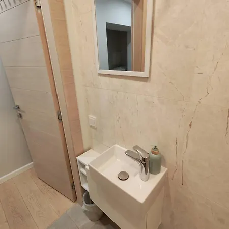 Vieta Kurioje Rasite Poilsi *